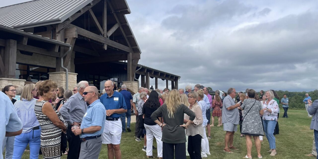 Cutalong At Tributer Celebrates Opening Of Golf Clubhouse